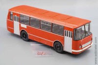 автобус ЛАЗ-695Н скарлет (DEMPRICE 1:43)