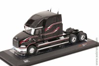 седельный тягач №198 Mack Vision 2000 черный с серебристым и красным (iXO 1:43)