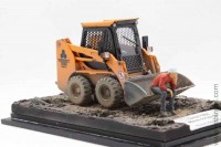 мини-погрузчик оранжевый в боксе с фигуркой (Моделстрой 1:43)