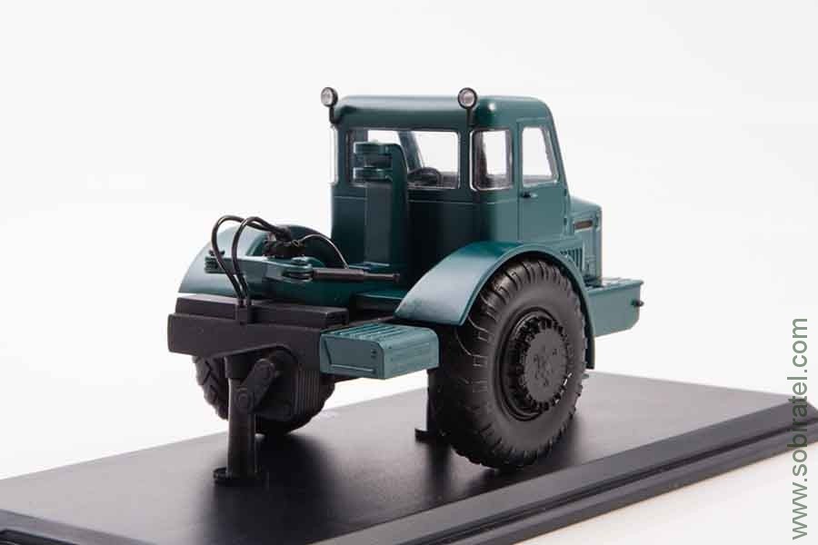 МАЗ-529 тягач (ModelPro 1:43)