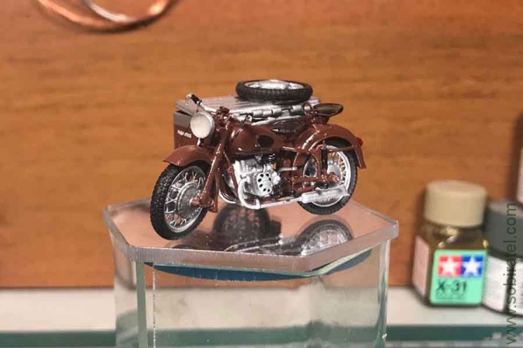 мотоцикл К-750 (моторемонтная), коричневый, Моделстрой 1:43