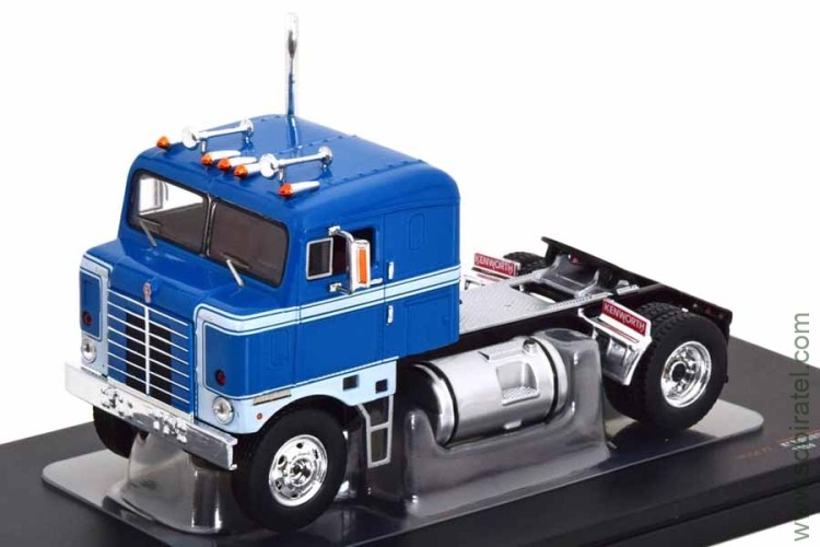 седельный тягач №154 Kenworth Bullnose 1950 синий (iXO 1:43)