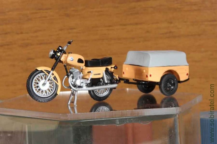 мотоцикл Восход-3М с прицепом Енот (желтые), 1:43 Моделстрой