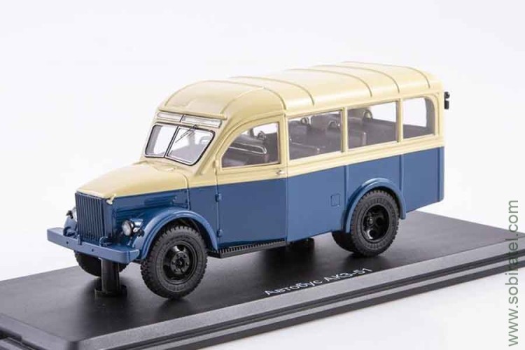 автобус АКЗ-51 (ModelPro 1:43)