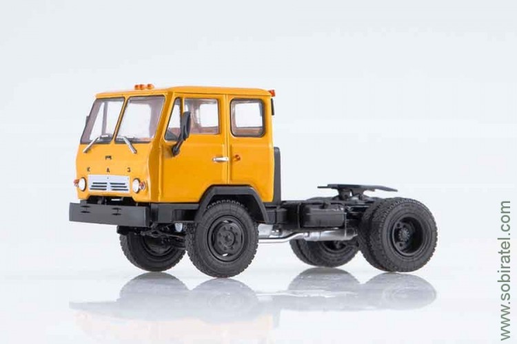 КАЗ-608В седельный тягач оранжевый (1:43 АИСТ)