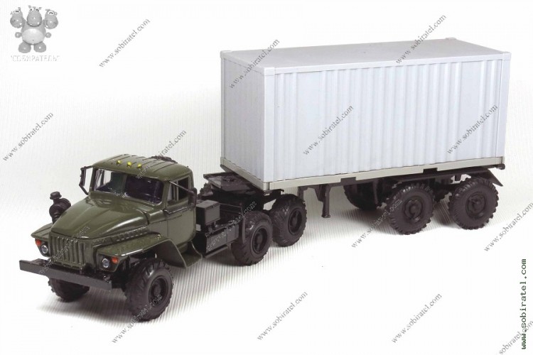 Уральский 44202 тягач-контейнеровоз хаки/серый (Элекон)