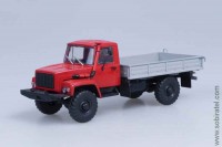 Горький-33081 4х4 (двиг. Д-245.7 Diesel Turbo) выставочный (АИСТ 1:43)