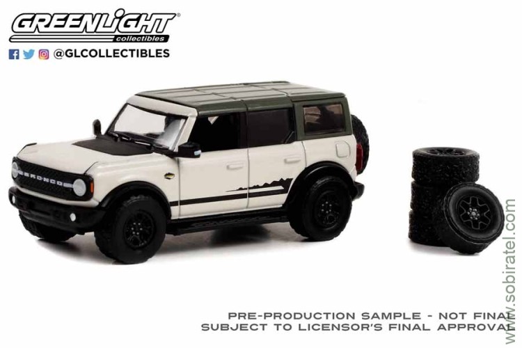1/64 Ford Bronco Wildtrak с комплектом колес 2021 (Greenline, serie 14)
