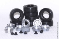 XR-338 Комплект резина 385/65 R22,5 (8 штук) и диски под металл на Евро фура 