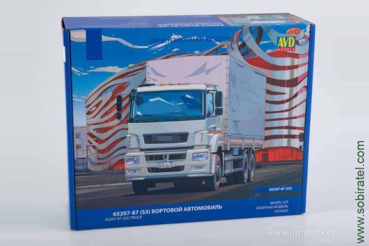 Сборная модель Камский 65207-87 (S5) борт тент (AVD 1/43)