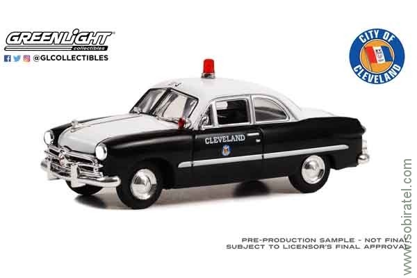 Ford Cleveland Police Ohio 1949 (Greenlight 1:43)