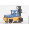 автопогрузчик Львовский АП-4014 жёлто-голубой (ModelPro 1/43)