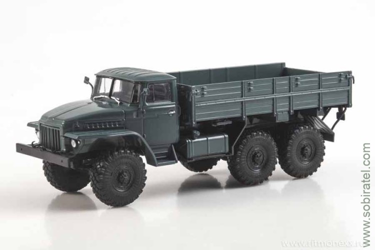 Легендарные грузовики СССР №120 Миасский 377 Скоро! Предзаказ!