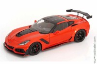 1/18 Chevrolet Corvette C7 ZR1 coupe 2019 оранжевый (iXO)