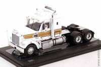 седельный тягач №210 Freightliner Coronado 2012 белый (iXO 1:43)