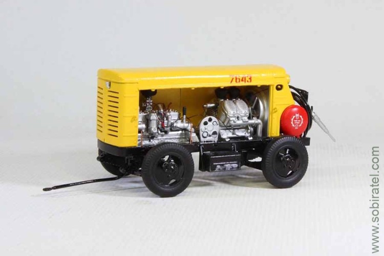 компрессор ЗИФ-55 желтый с красным баком, максимальная версия (Моделстрой 1/43)