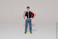 фигурка Мужчина со шлемом (Каморка 1:43)