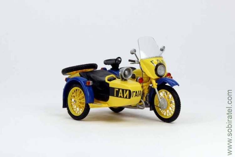 мотоцикл М-67-36П ГАИ-милиция патрульный 80-ые годы (Моделстрой 1:43)