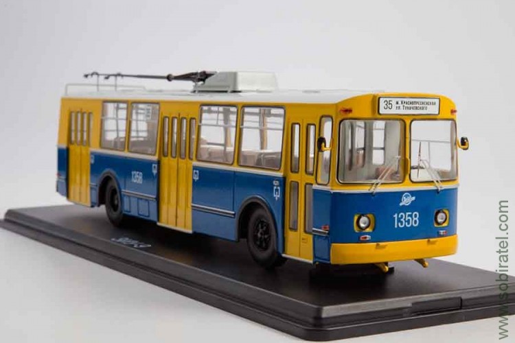 троллейбус ЗИУ-682Б г.Москва маршрут №35 (SSM 1:43)