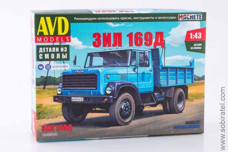 сборная модель ЗИЛ 169Д (AVD 1:43)