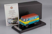 Советский автомобиль тип 450 фургон, Москва 1959 г. (DiP 1:43)