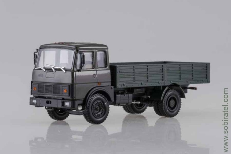 Минский-53371 1987-94 бортовой, зеленый (НАП 1:43)