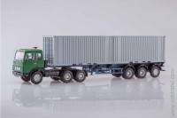 Минский 6422 с полуприцепом-контейнеровозом Минский 938920 (АИСТ 1:43)