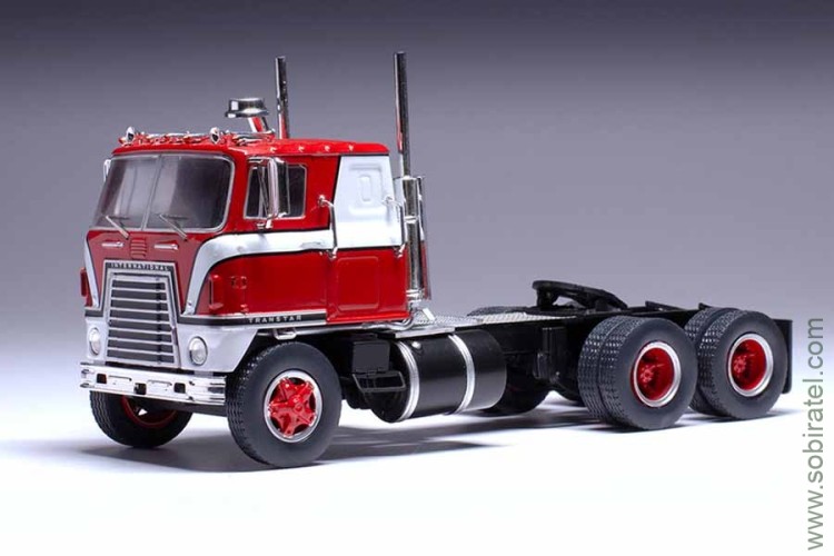 седельный тягач №219 International Transtar 1976 красный с белым (iXO 1:43)