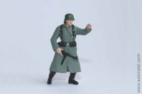 фигурка Немецкий солдат в шинели №1 (Каморка 1:43)