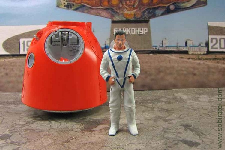фигурка Космонавт, 1:43 Моделстрой
