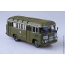 автобус Павловский 672М санитарный (СовА 1:43)
