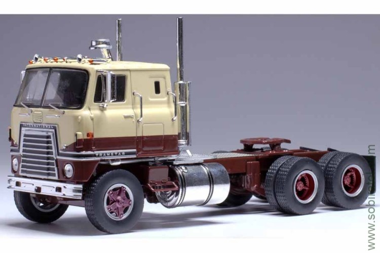 седельный тягач №201 International Transtar COE 1965 бежевым с коричневым (iXO 1:43) Скоро! Предзаказ!