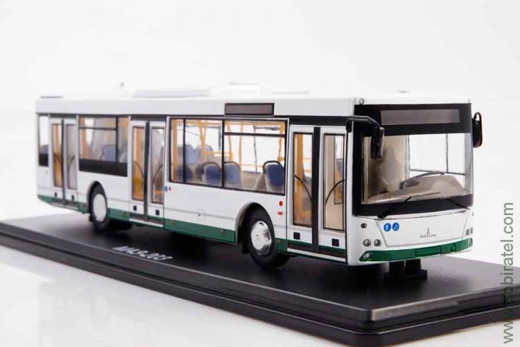 автобус МАЗ-203 городской белый с зеленым (SSM 1:43)