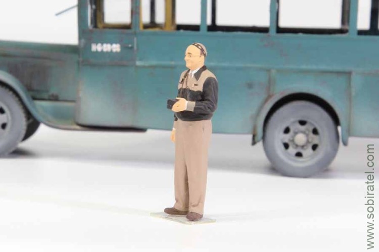 фигурка Гриша Ушибин (Моделстрой 1/43) фигурка Гриша Ушибин (Моделстрой 1/43)