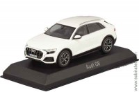 Audi Q8 2018 white (Norev)