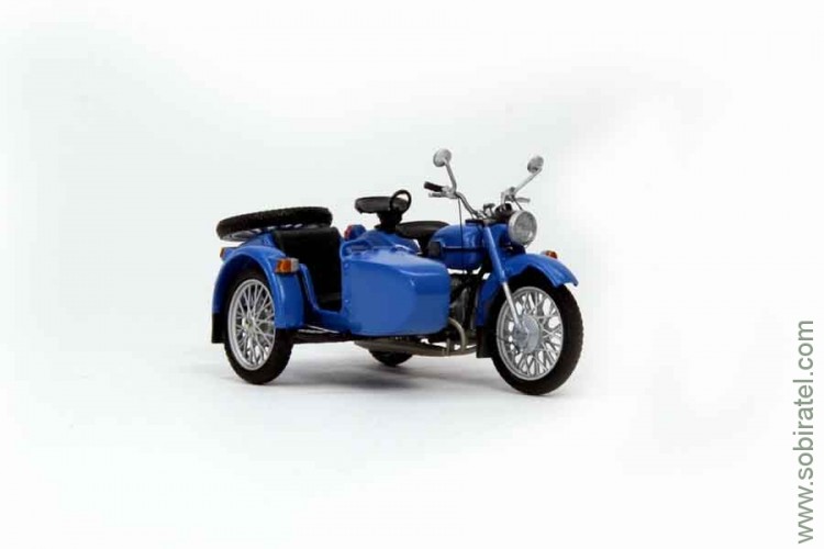 мотоцикл ИМЗ 8.103-10 1985г. с коляской, синий (Моделстрой 1:43)